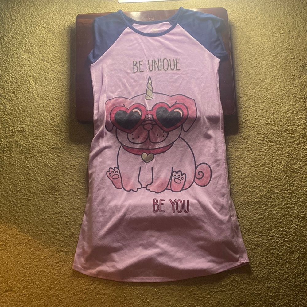 Girls nightgown.